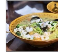 Eel and Shrimp Noodles