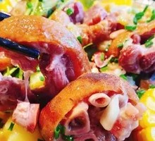 Sichuan Cured Pig Trotter