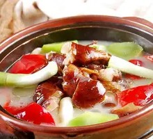 Braised Pork Trotter with Radish