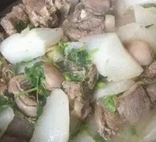White-braised Lamb