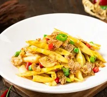 Bamboo Shoots Stir-Fried with Pork