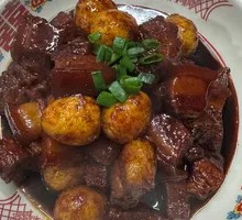 Braised Pork Belly with Quail Eggs