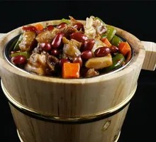 Pork Rib and Sausage Wooden Bucket Rice
