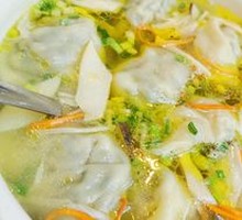 Yellow Croaker Dumplings in Clear Chicken Soup
