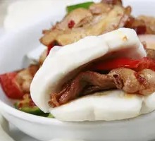 Spicy Pork Sandwich in Flatbread