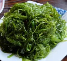 Crisp Wakame Salad