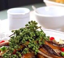 Stir-Fried Eel Segments