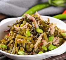 Pickled Mustard Greens with Soybeans and Pork Strips