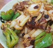 Spicy Pork Stir-fry Rice Bowl