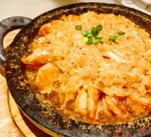 Grilled Garlic Shrimp on Stone Plate