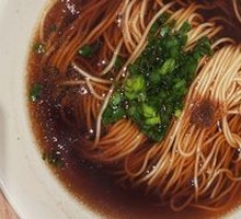 Old-Style Shrimp Roe Yangchun Noodles