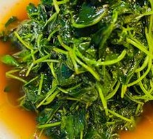 Braised Watercress with Wine
