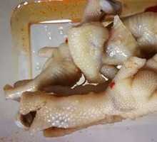 Spicy and Sour Chicken Feet