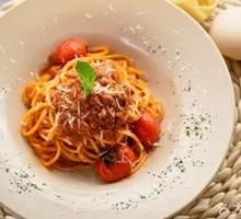 Milanese Meat Sauce Pasta