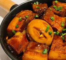 Shanghai-style Braised Pork Belly