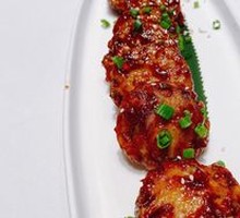 Pan-fried Goose Liver Sauce Lotus Root Cakes