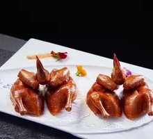 Crispy Skin Glass Pigeon