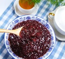 Nutritious Black Rice Porridge