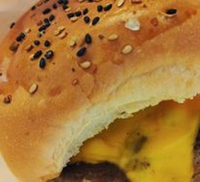Oozing Cheese Angus Beef Burger