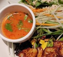 Thai Shrimp Bowl with Spicy Lime Water
