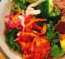 Pan-Seared Beef with Nuts and Rice Bowl