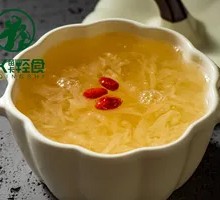 Lotus Seed and Silver Ear Soup