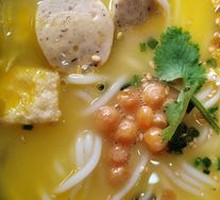 Golden Soup Rice Noodles