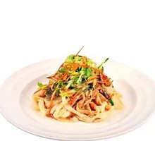 Beef tendon noodles
