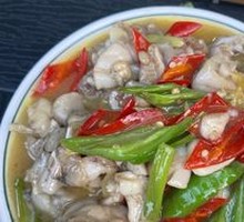 Sichuan-style Frog with Pickled Chili