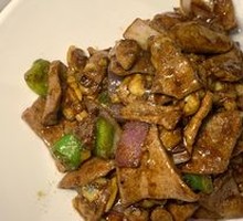 Spicy Sauce Stir-fried Pig Liver