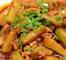 Minced Pork with Eggplant