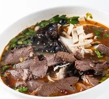 Spicy and Sour Beef Noodles