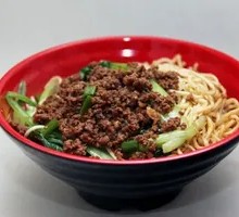 Beef Fried Sauce Noodles