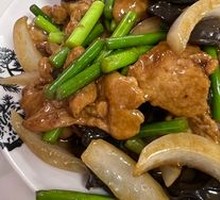 Pan-Fried Pork with Vegetables