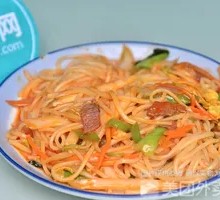 Stir-Fried Beef with Knife-Cut Noodles