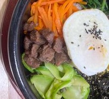 Grilled Beef Stone Pot Rice