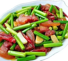 Stir-fried Garlic Shoots with Preserved Pork
