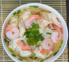 Chinese Herb and Shrimp Dumplings