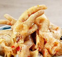 Braised Chicken Feet with Tiger Skin