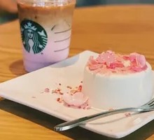 Cherry Blossom Berry Delight