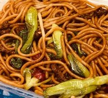 Shredded Pork Fried Rice Noodles