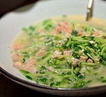 Clear Soup with Bean Sprouts
