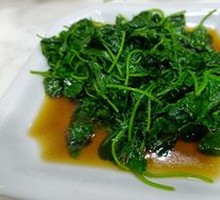 Braised Bean Sprouts with Wine