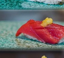 Squid and Sea Urchin Sushi