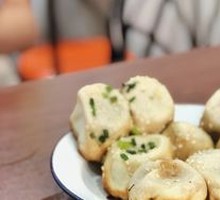 Jin Biao Pan-Fried Dumplings
