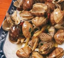 Scallion Oil Clams