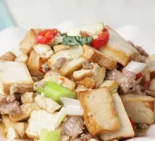 Stir-fried Tofu with Pork