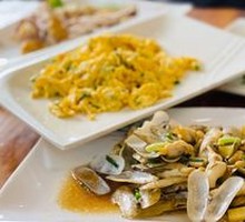 Scallion Oil Clams