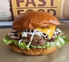 Classic American Burger