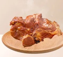 Soy Sauce Braised Pig Neck Bones